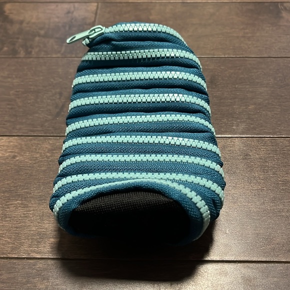 Zipper pencil case - Picture 2 of 5